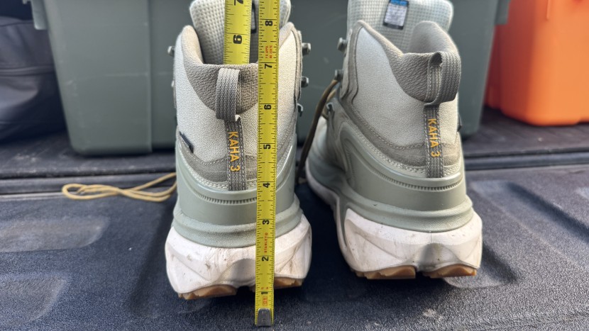 hoka kaha 3 gtx - the kaha 3 gtx has almost two inches of sole, midsole, and insole...