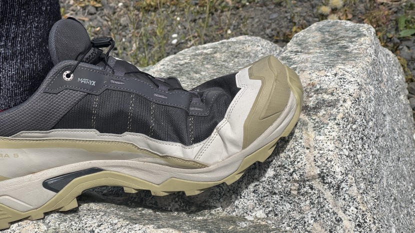 salomon x ultra 5 gore-tex - to remove seams and increase the durability of this latest...
