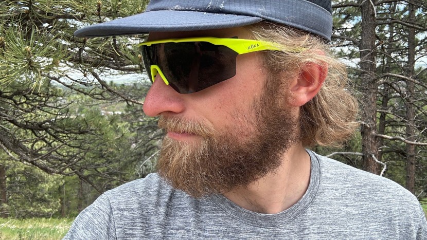 running sunglasses - inspecting the frame quality of the roka sr-1x while out on a run...
