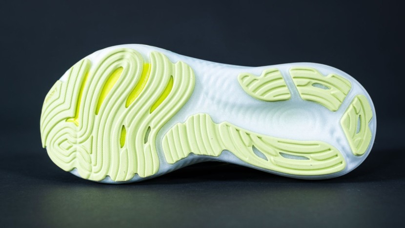 brooks glycerin 22 - traction is helpful, with no issues noticed on any surfaces.