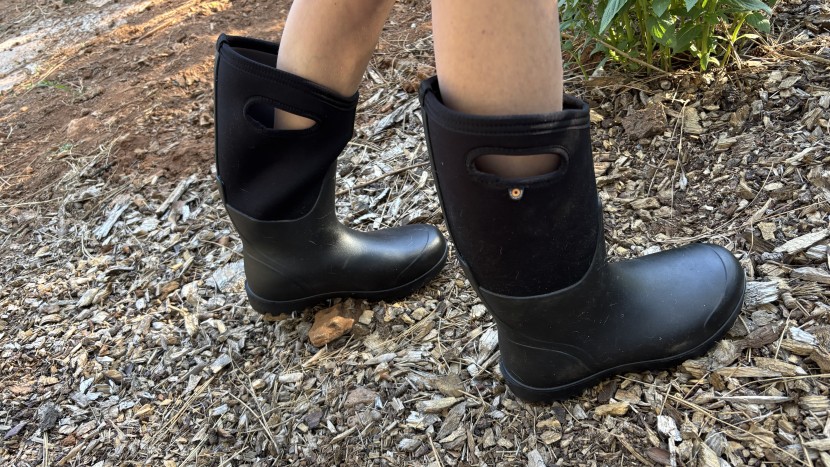 bogs neo-classic tall for women - the upper shaft of the bogs neo-classics are very flexible and...