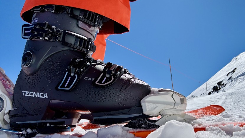 ski boots womens - the mach1 has a dimpled shell at common problem points, making...