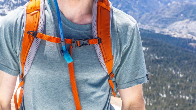 gregory 3d hydro - we appreciated the simple and effective shoulder strap attachment...