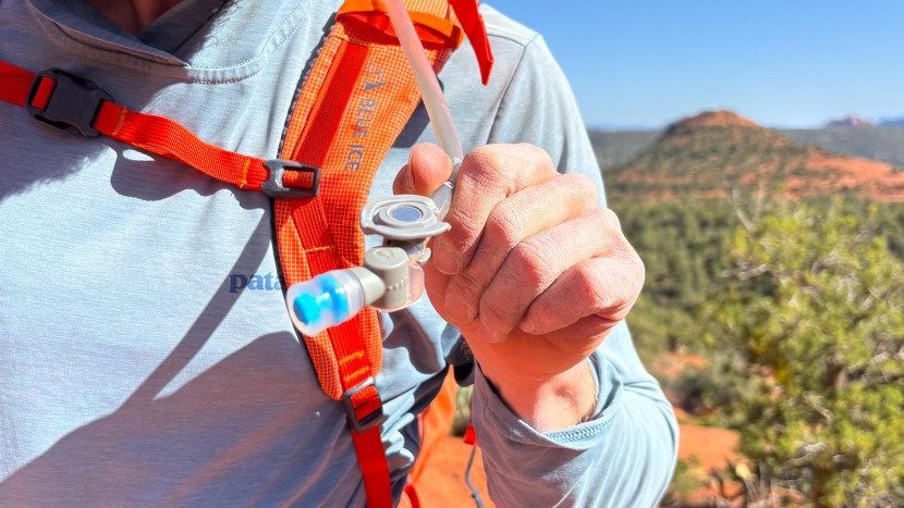 hydrapak contour - it was easy to drink from the contour and there were several ways to...