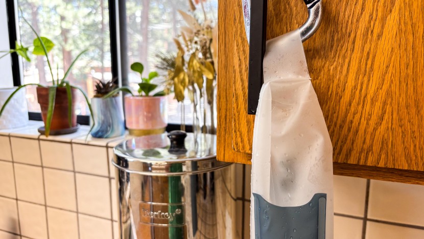 hydration bladder - the hanging loop of the hydrapak contour was another key addition...