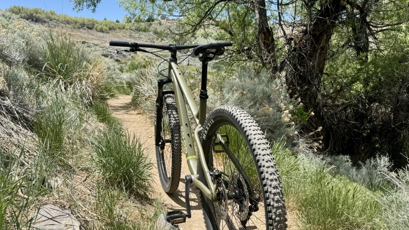 co-op cycles drt 1.3 - the 29" wheels use modern 110/148mm spacing. xs and small sizes use...