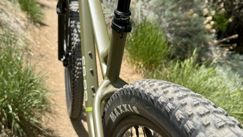 co-op cycles drt 1.3 - 2.6" maxxis rekon tires have the volume and tread to help you make...