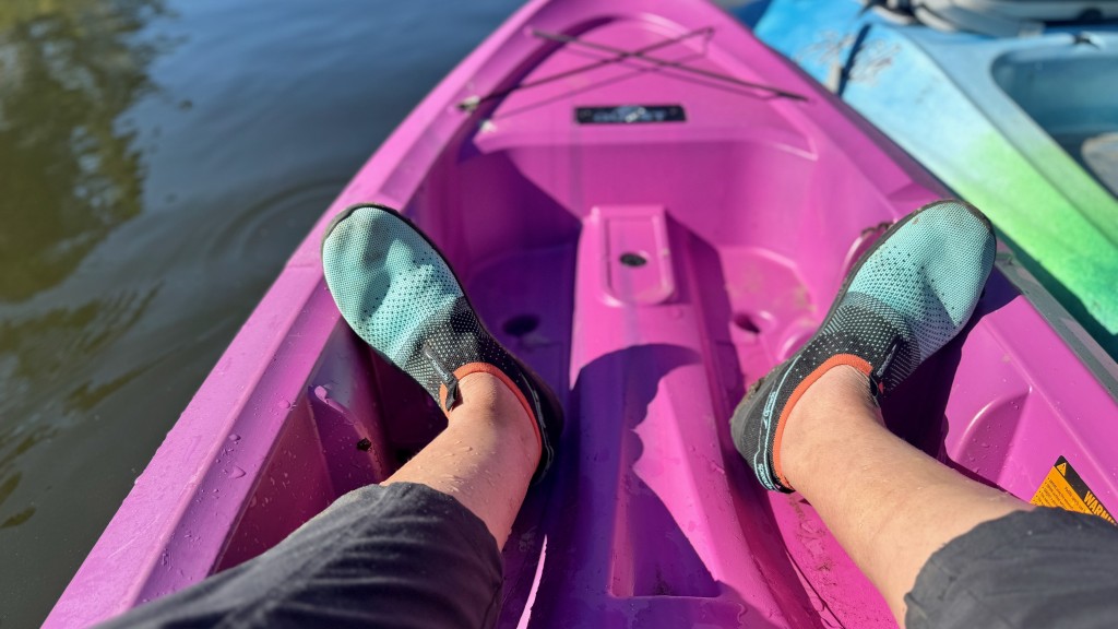 speedo surf knit pro for women - perfect for casual days on the water, the lightweight shoes are...