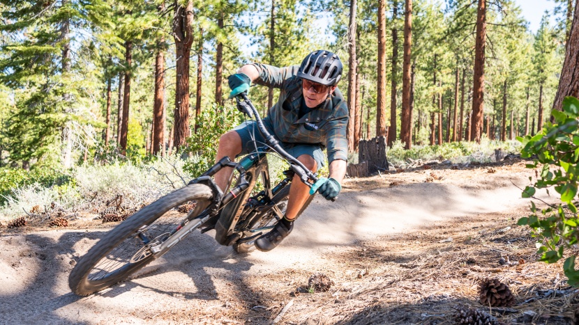 santa cruz vala r - glued to the trail but cheating gravity, the vala is exceptionally...
