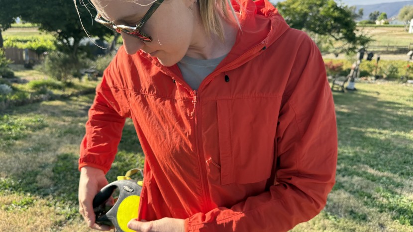 wind breaker jacket womens - the fjallraven high coast jacket pairs solid wind protection with...