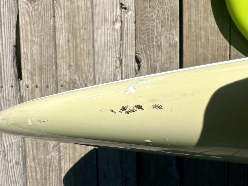 surftech catalyst tuflite v-tech - while these scuffs don't affect the board's performance, it is...