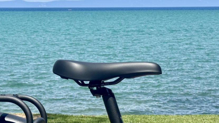 rad did a great job outfitting the radster for utility and comfort.