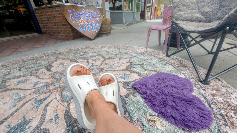 sandals womens - we appreciate how the plush midsole absorbs impact while maintaining...