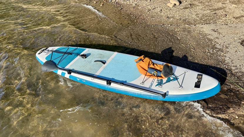 roc polar outdoor - the paddle straps are a favorite feature on this board.