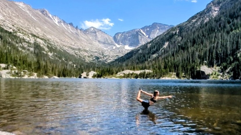 keen newport h2 for women - dancer's pose relies on steady toes, thanks to a nyad grip in the...