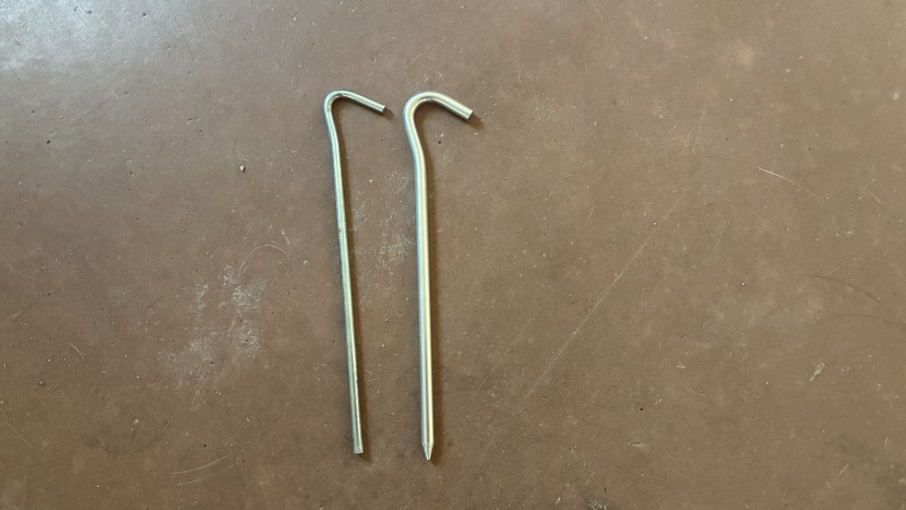 the trail hut stake (left) compared to the nemo aurora 2 stake...