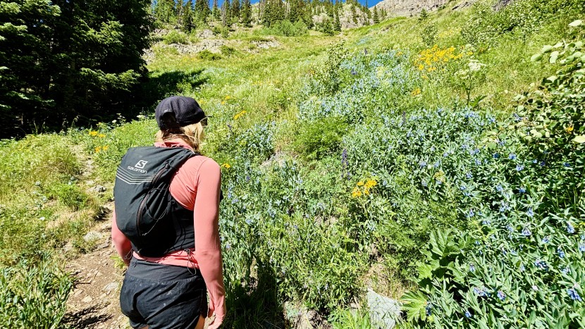 mountain hardwear crater lake long sleeve hoody for women - for sunny long trail runs, this hoody has top-notch breathability.