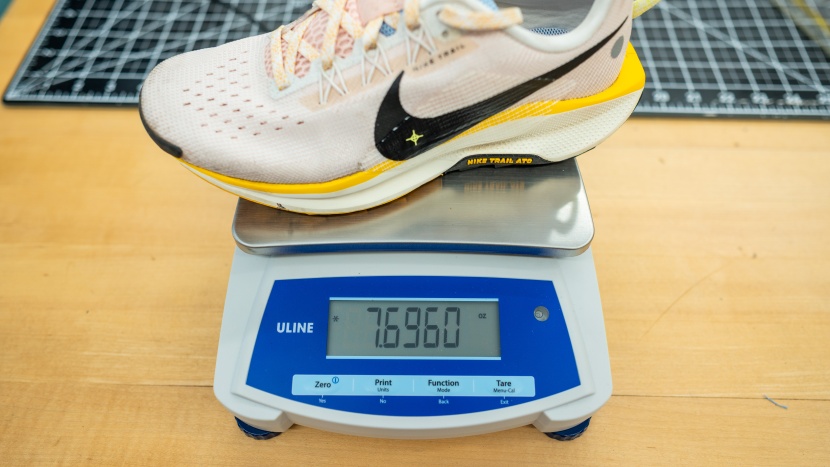 nike pegasus trail 5 for women - nike bypassed some heavy features in order to keep this shoe on the...