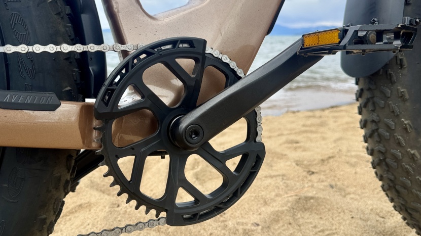 aventon aventure.3 - torque and cadence sensors expand the bike's appeal.