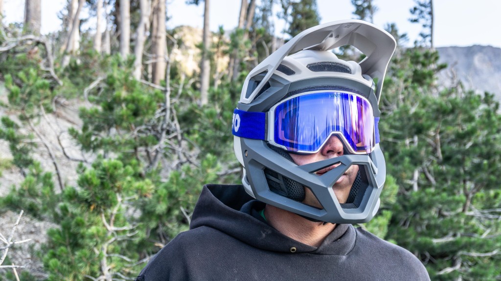 fox racing proframe rs - we wore the proframe day after day to ensure our findings were as...