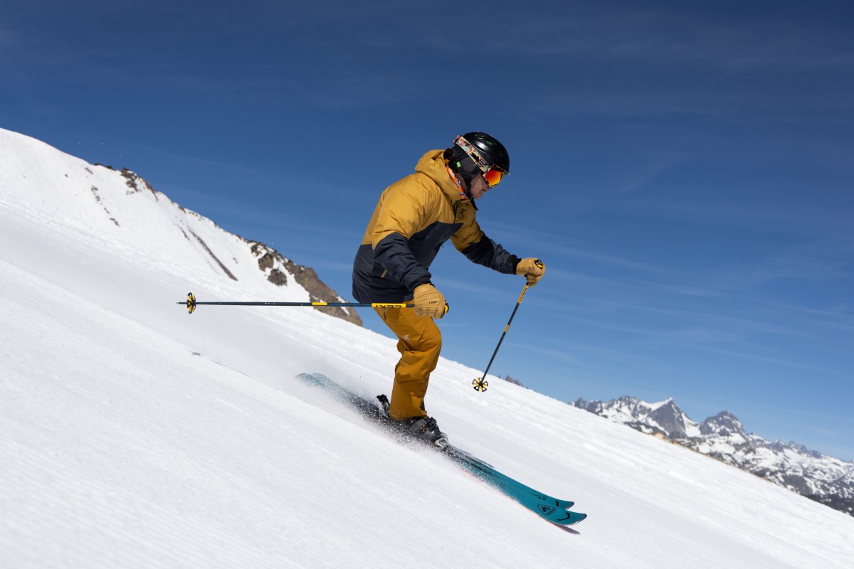 Rossignol Arcade 88 Review (The Arcade 88 is more comfortable skiing firm, early-morning groomed runs than it is skiing off-piste.)