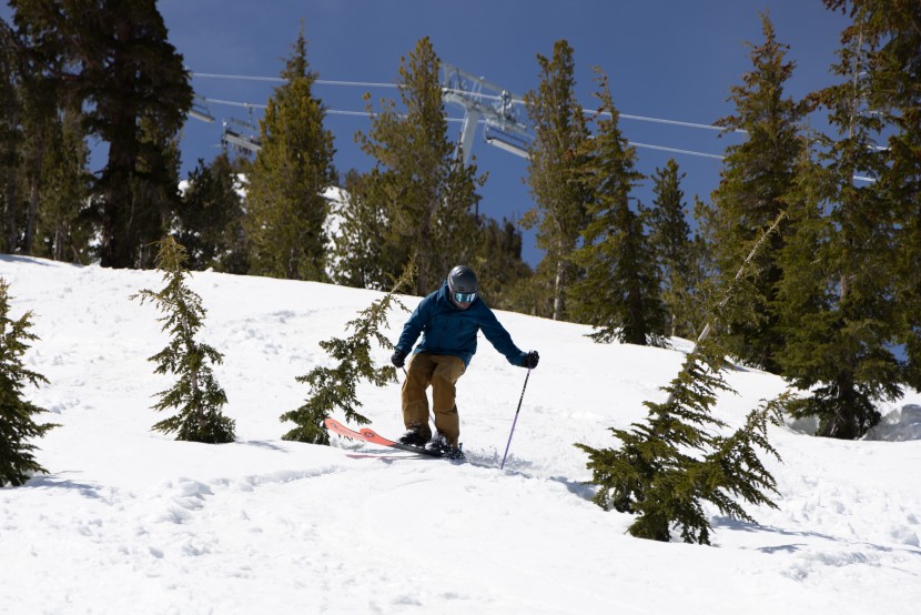 seeking out soft snow in the trees is a pleasure with the rustler 9.