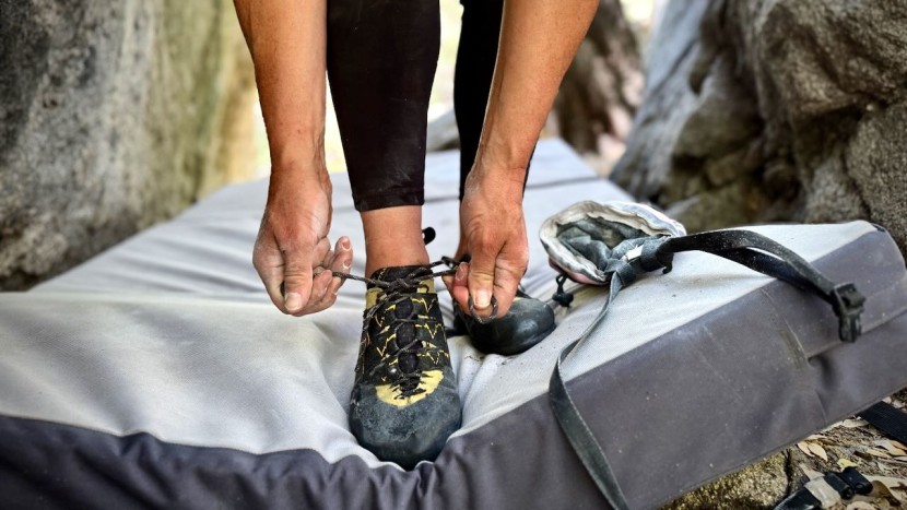 bouldering crash pad - some pads are softer than others making them the perfect choice for...