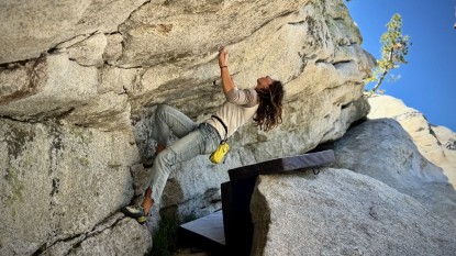 How to Choose a Bouldering Crash Pad