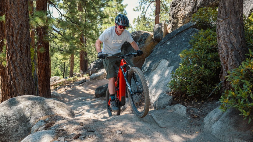 specialized turbo levo 4 comp - point and shoot, the bike wants to climb, and you're coming along...