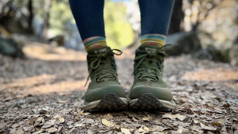 topo athletic trailventure 2 wp for women - a durable and protective rand and with a large toe cap and thickly...