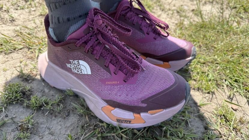 the north face vectiv enduris 4 - the shape of the vectiv enduris feels right. it doesn't offer...