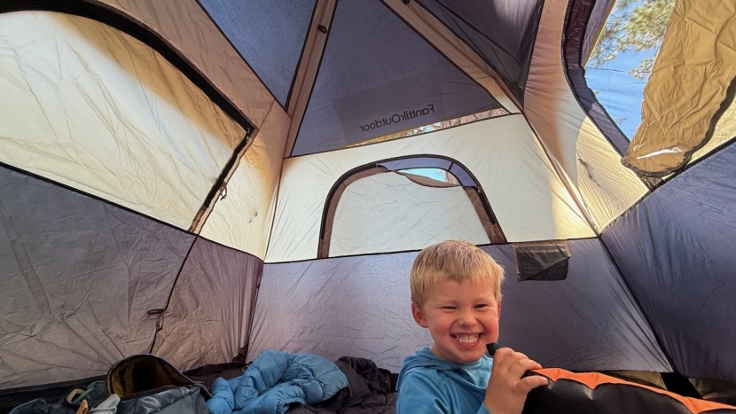 fanttik zeta c6 pro - there are several windows, and the top is well ventilated, making...