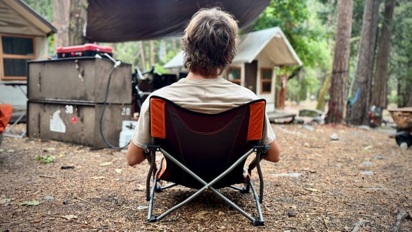 cascade mountain tech low profile - the cascade mountain tech low profile chair features a simple design...