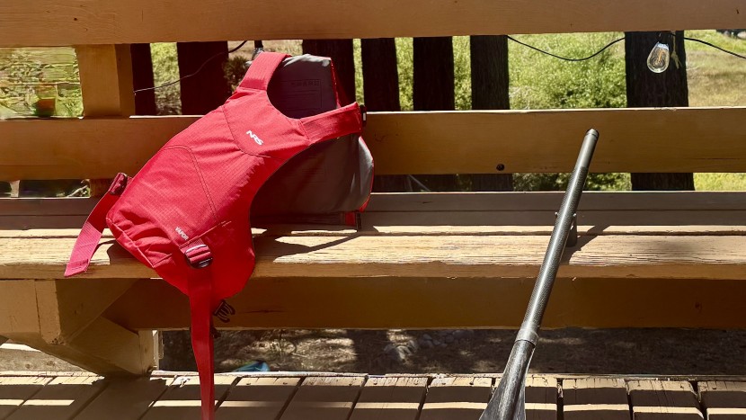 nrs vapor - the side entry style of this jacket makes it easy to take on and off...