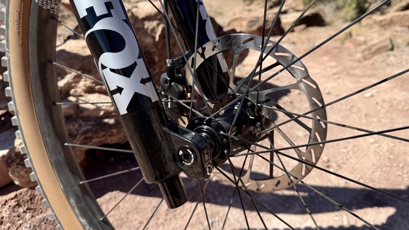 santa cruz hightower 90 - the new 36 tracked well and had no issues with repeated long runs...