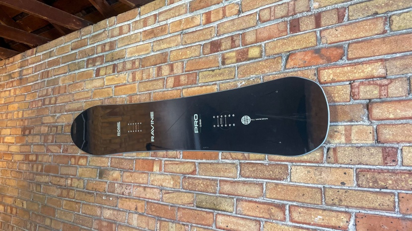 three of the highest rated snowboards have a wide spread in price...