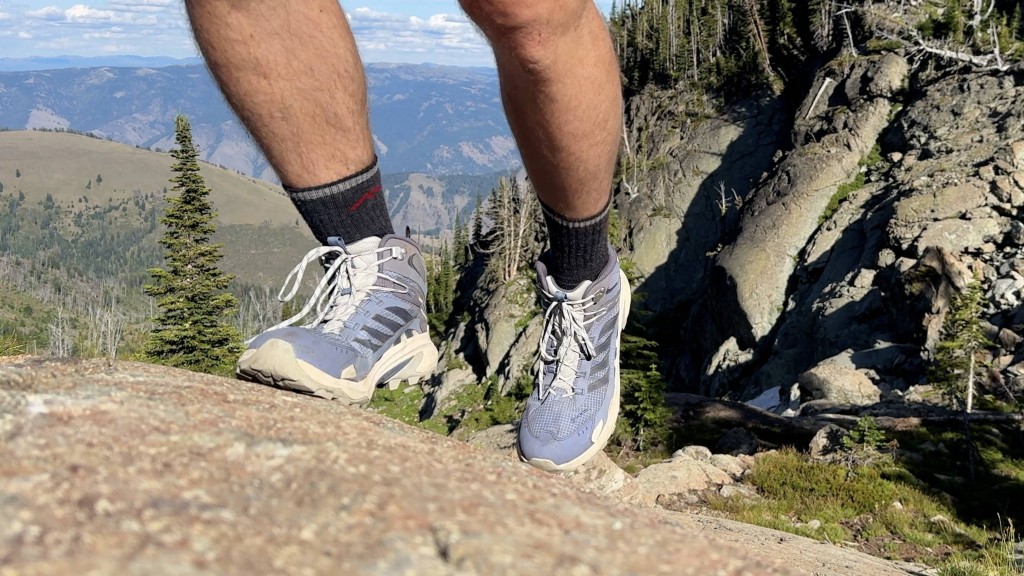 merrell moab speed 2 mid gtx - the moab speed 2 is one of the best summer-time hikers we've tested...