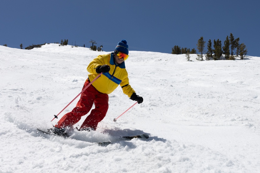 atomic maven 94 cti - the downhill tip is starting to get caught up in just several inches...