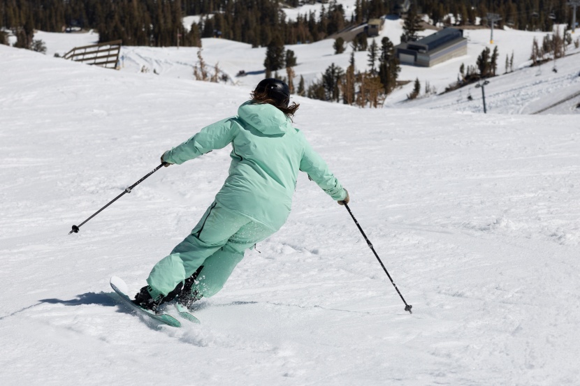 all mountain skis womens - our testers felt they could easily bend the blackcrows atris birdie...