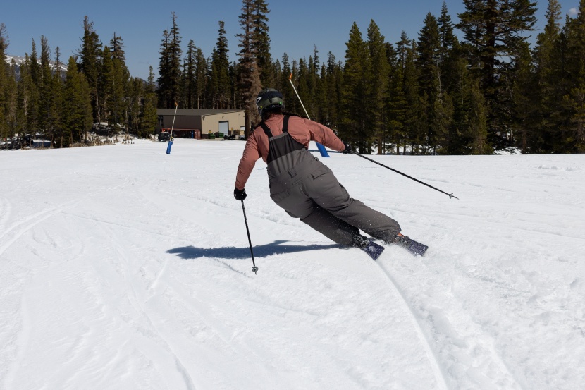 volkl m7 mantra w - this ski makes two clean, parallel arcs in the snow when driven hard...