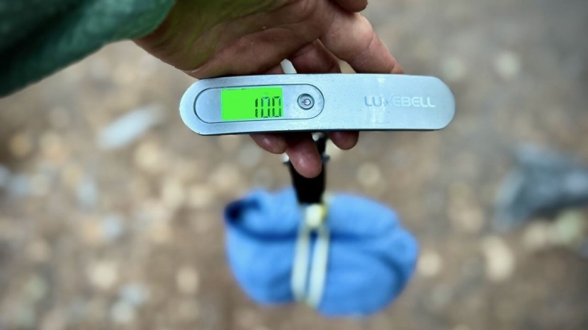 weighing in at only 10 ounces for a women's size small, the...