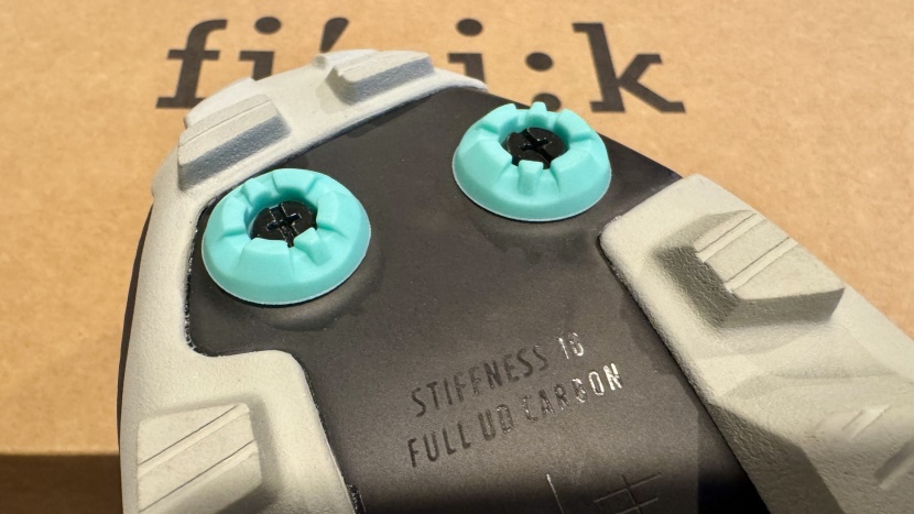 fizik vento ferox carbon - all grey areas are rubberized, and the removable toe spikes can be...