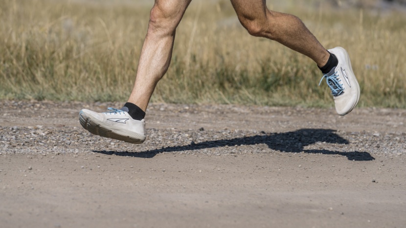 it's easy to feel rocks through the midsole of the escalante 4, but...