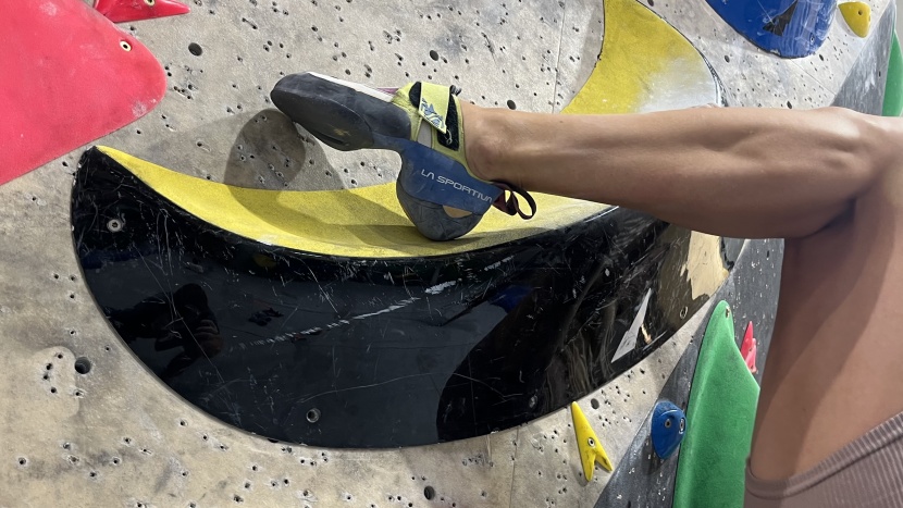 la sportiva skwama for women - the women's-specific, low-volume fit means the heel is more snug and...