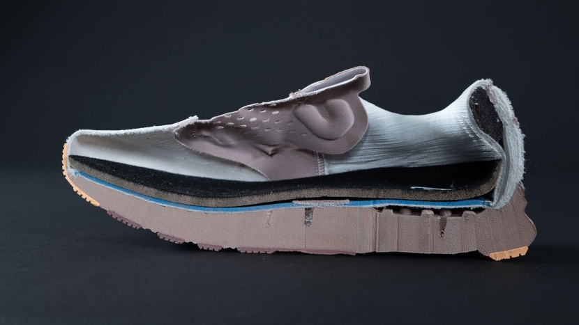 the underfoot stack of this shoe stands at 37 mm off the ground...