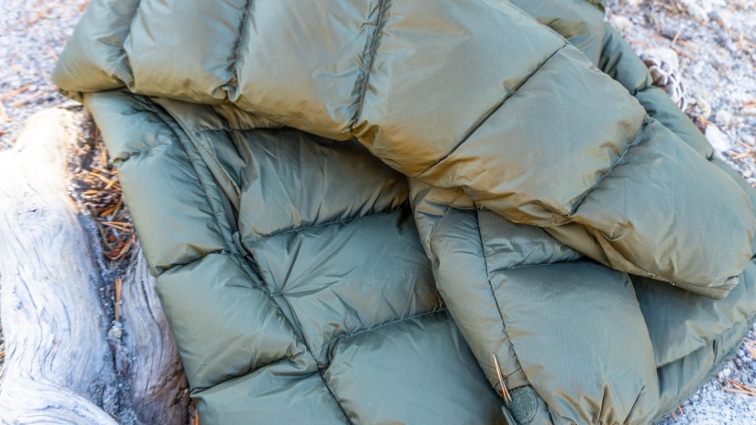 down jacket men - the generous amount of 800 fill down in the rab neutrino pro makes...