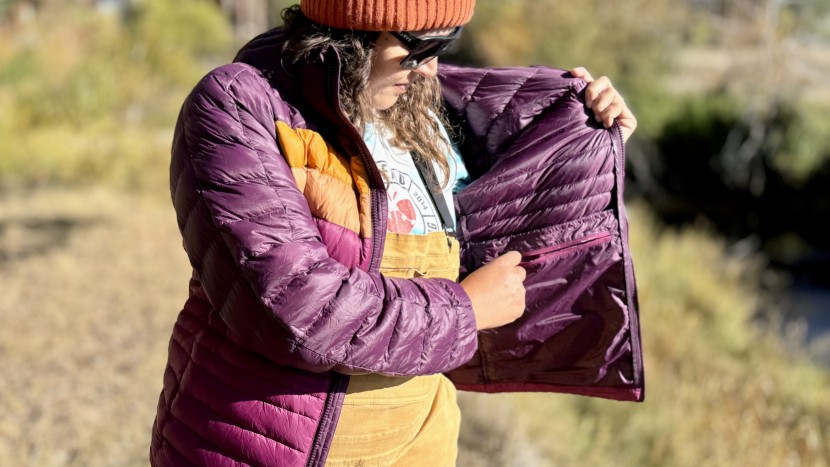 some of the fuego's features: elastic cuffs, adjustable hem cord...