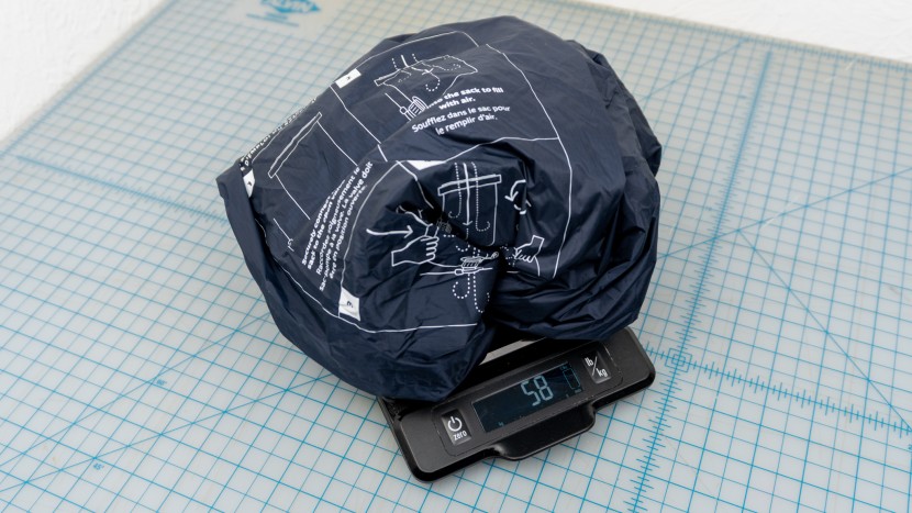 the included pump sack weighs 2 ounces / 58 grams.