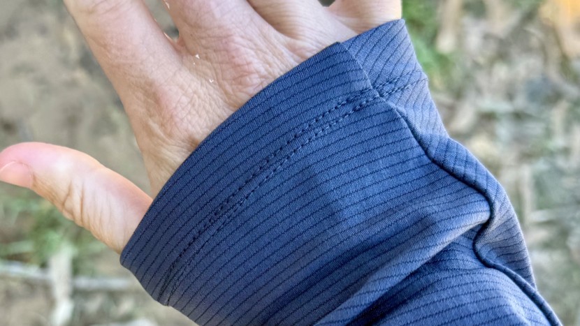 patagonia airshed pro pullover for women - though the sleeves on this version are slightly shorter than before...