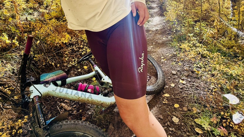 rapha core bib shorts for women - we love the sleek style of the core bib shorts.